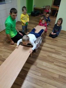Przedszkole Żłobek Centrum Terapeutyczne | Limanowa Mordarka Przyszowa | skrzatek.eu|Gimnastyka korekcyjna